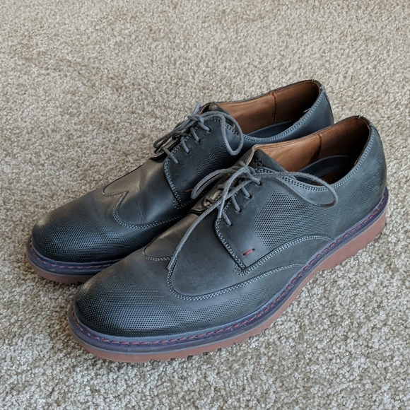 rockport lightweight flexible shoes absorbing